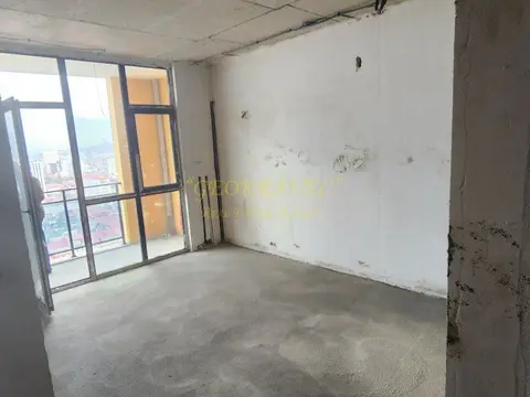 Продается квартира с видом на море.