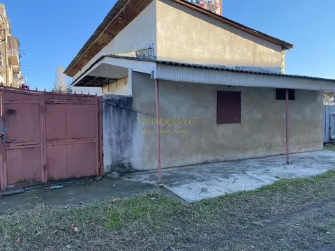 Продается коммерческое помещение в городе Поти.