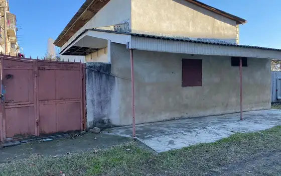 Продается коммерческое помещение в городе Поти.