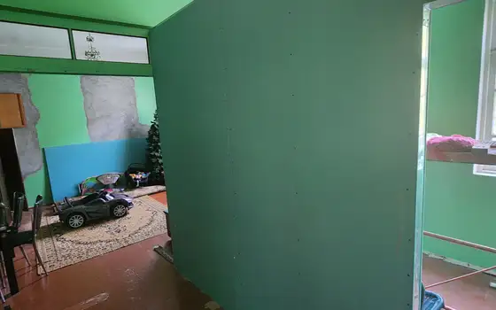 Собственный двухэтажный дом.
