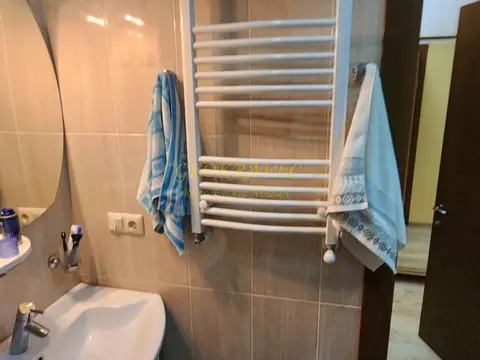 Трехкомнатная квартира у моря.