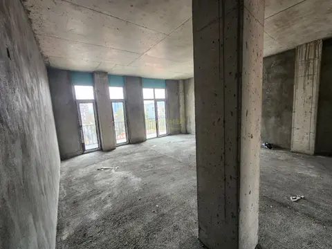 Продается квартира площадью 100 кв.м в городе Батуми.