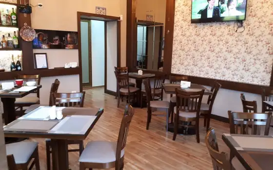 Продается действующий ресторан в центре старого города Батуми.