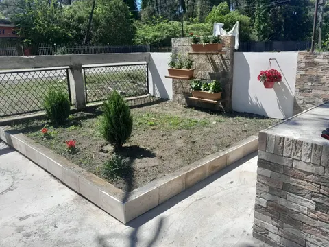 Двухэтажный дом у моря в Григолети.