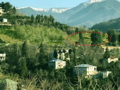 Участок с красивой панорамой.