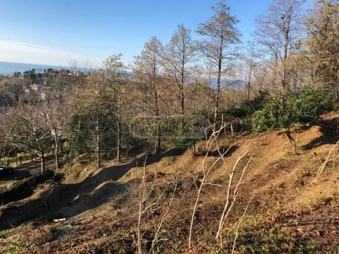 Участок с красивой панорамой.