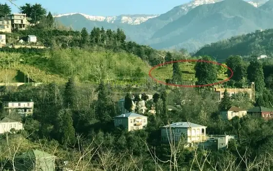 Участок с красивой панорамой.