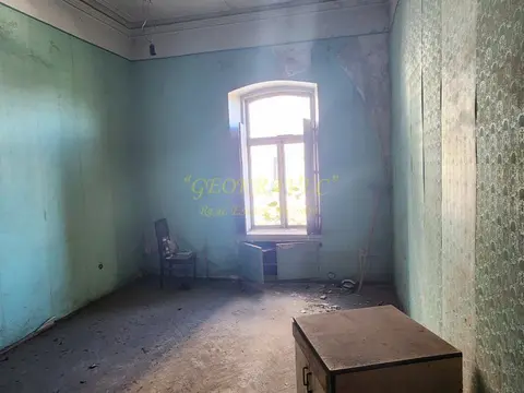 Квартира в старой части города.