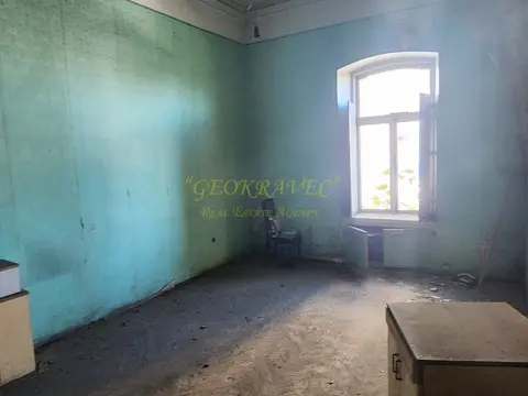 Квартира в старой части города.