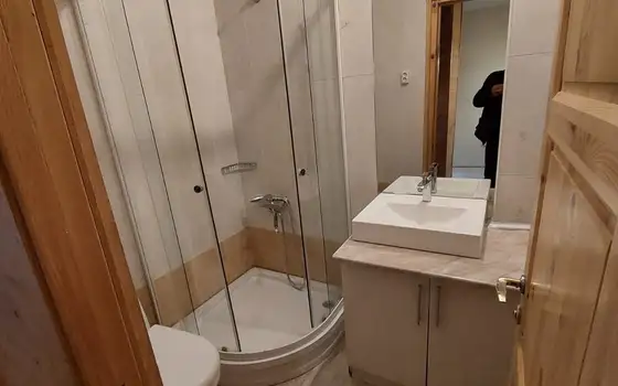 Продается коттедж в жилом комплексе в Бакуриани.