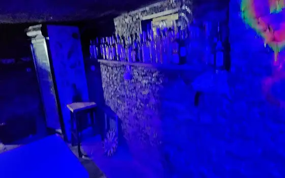 Продается коммерческое помещение в центре города.