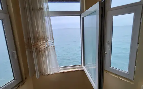 Дом на берегу Черного моря.