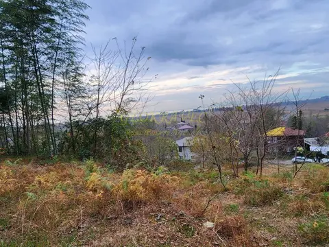 Продается инвестиционный земельный участок с видом на море и горы.