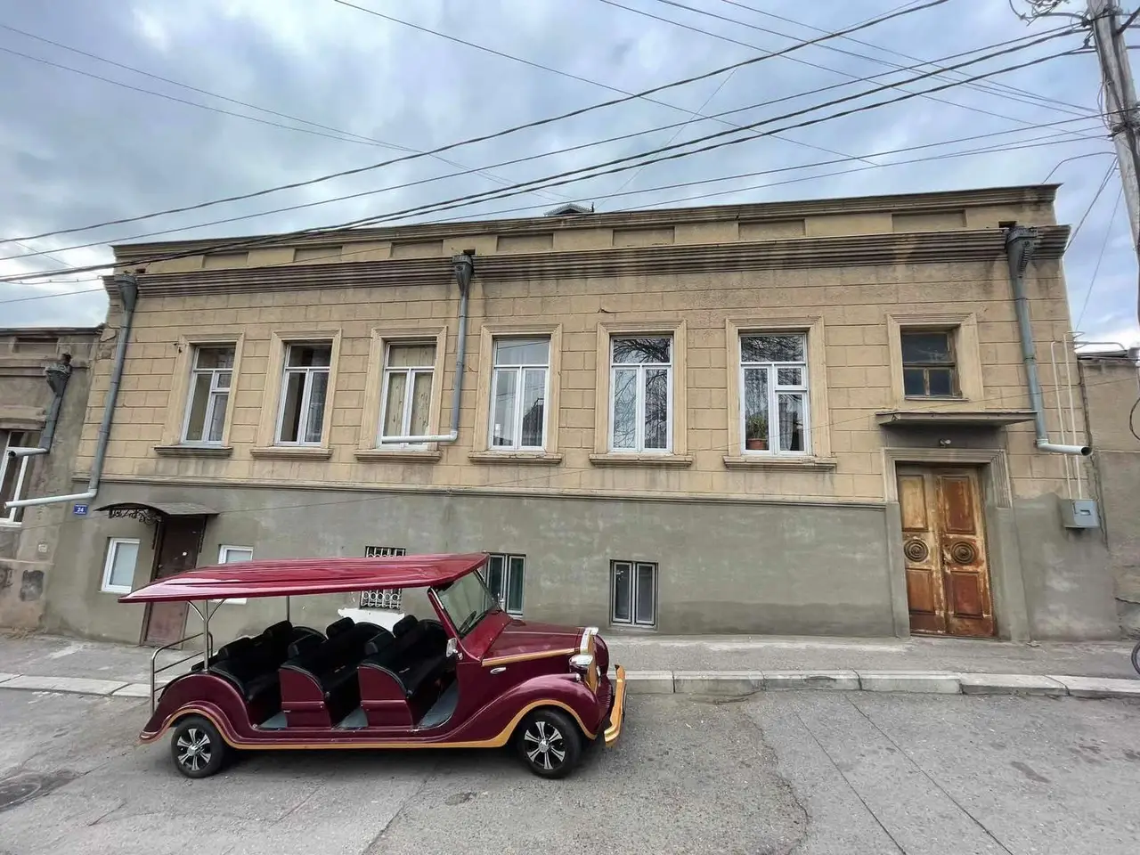Собственный дом в городе Тбилиси.