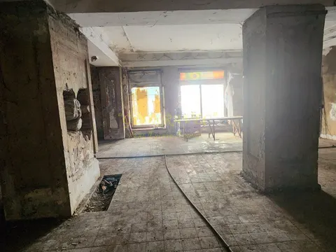 Сдается коммерческое помещение в центре города.