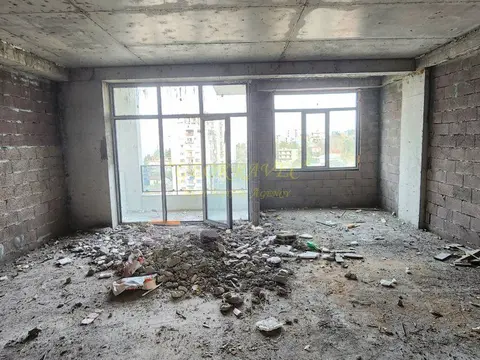 Продается квартира у моря в Махинджаури.