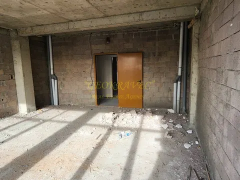 Продается квартира у моря в центре Махинджаури.