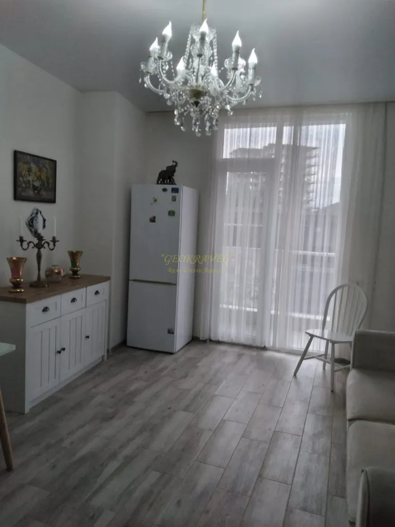 Продается квартира у моря.