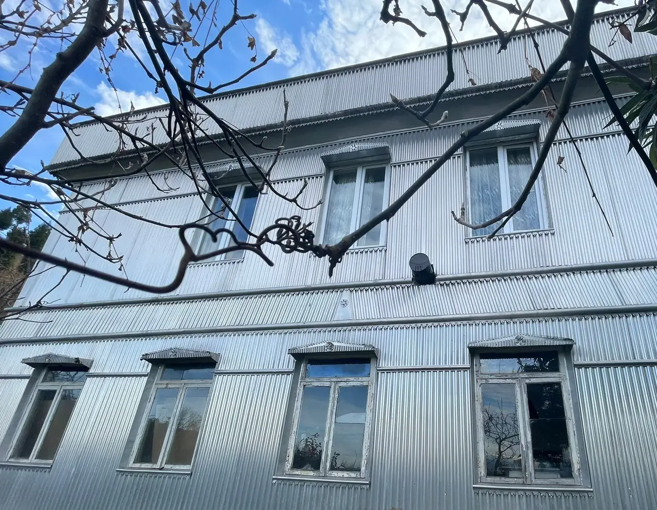 Частный дом с шикарным видом в Кобулети.