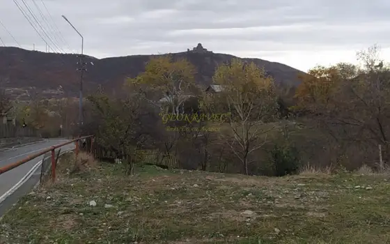 Продается земельный участок в муниципалитете Мцхета. - სურათი 1