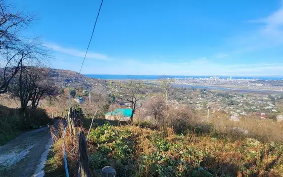 Земельный участок с шикарной панорамой на море и горы.