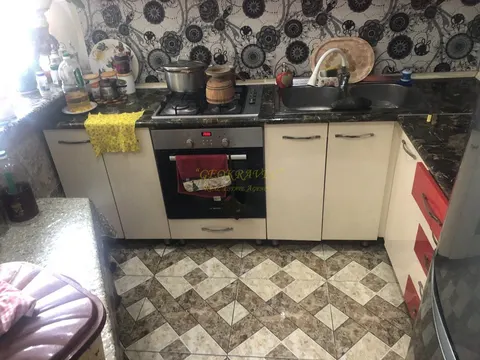 Продается частный дом 1,5 км-ах от города Кобулети в тихом и благоустроенном месте.