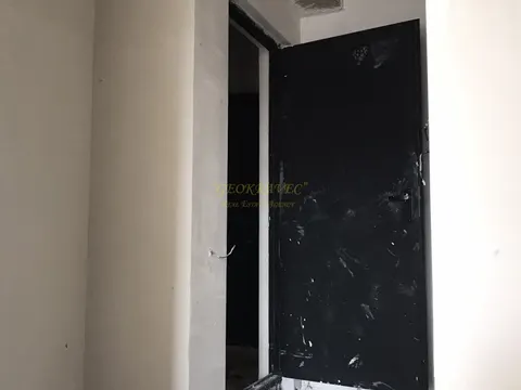 Четырехкомнатная квартира в Тбилиси.