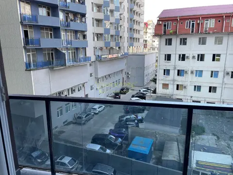 Квартира с ремонтом и мебелью у моря в Батуми.