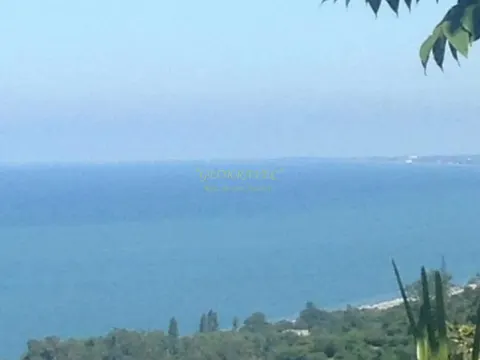 Продается земельный участок с  прекрасным видом на море и горы в Цихисдзири. Кобулети.