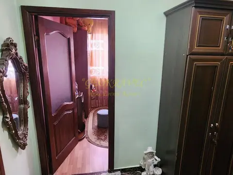 Трехкомнатная квартира в городе Батуми.
