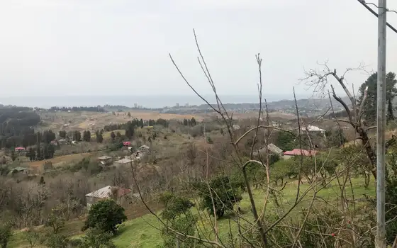 Продается частный дом с шикарным видом на море и горы от моря 3-км в Чайсубани. Аджария.