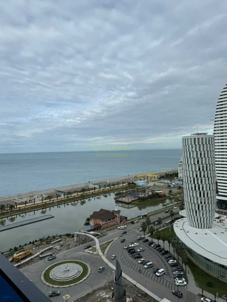 Квартира с видом на море у моря.