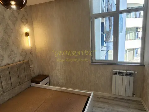 Трехкомнатная квартира у моря в городе Батуми.