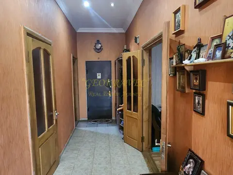 Продается квартира в старой части города Батуми.