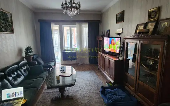 Продается квартира в старой части города Батуми.