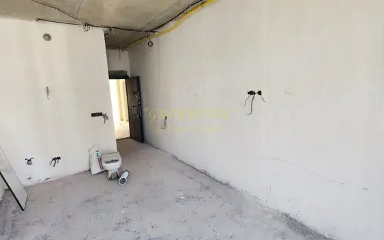 Продается однокомнатная квартира у моря.