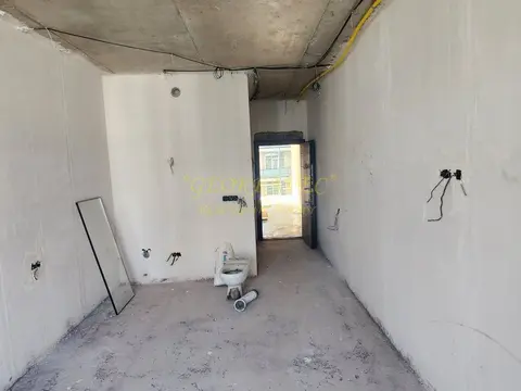 Продается однокомнатная квартира у моря.