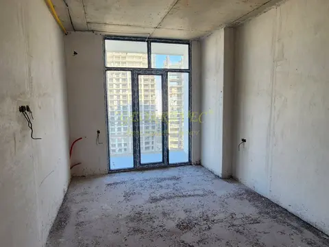 Продается однокомнатная квартира у моря.