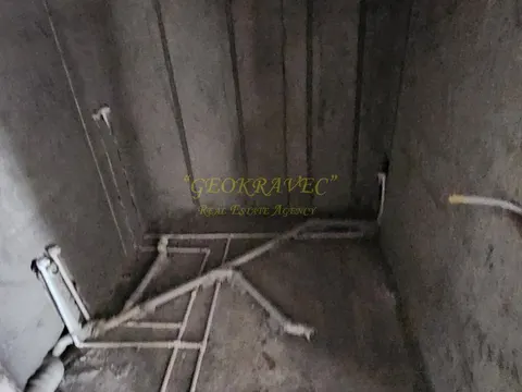 Продается трехкомнатная квартира у моря.